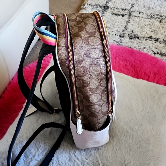 Coach Peanuts Purse/Backpack - Picture 7 of 11